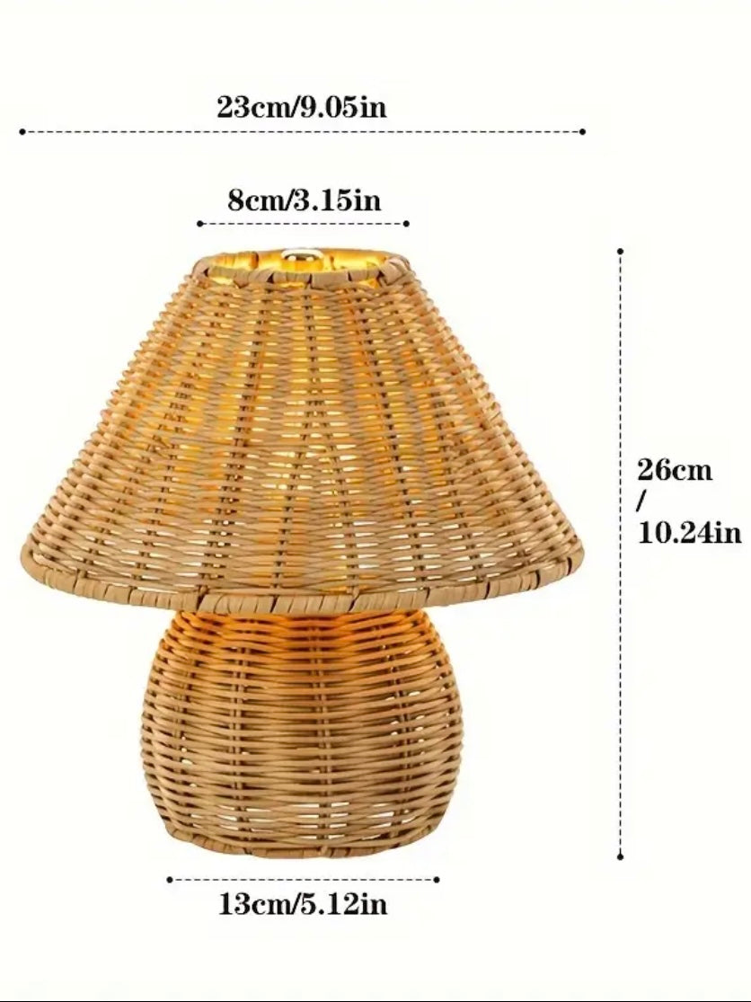 Handwoven lamp