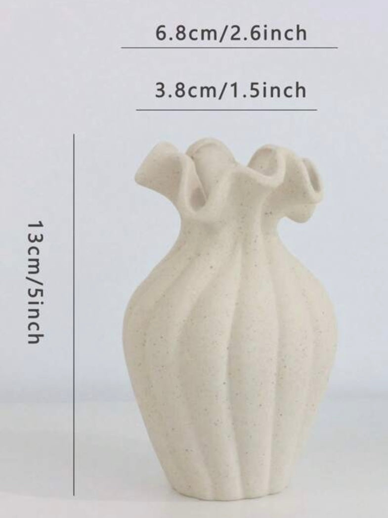 The Monarca Vase
