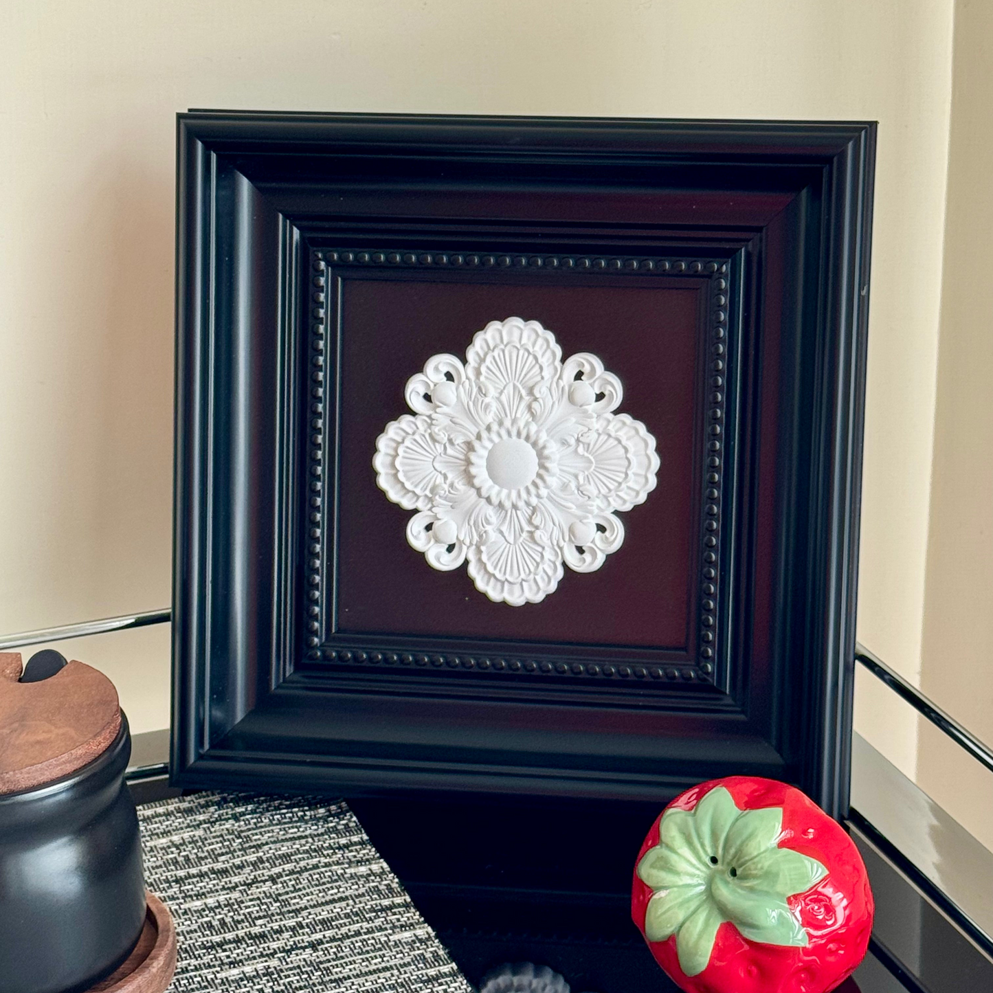 Retro Carving Paintinh