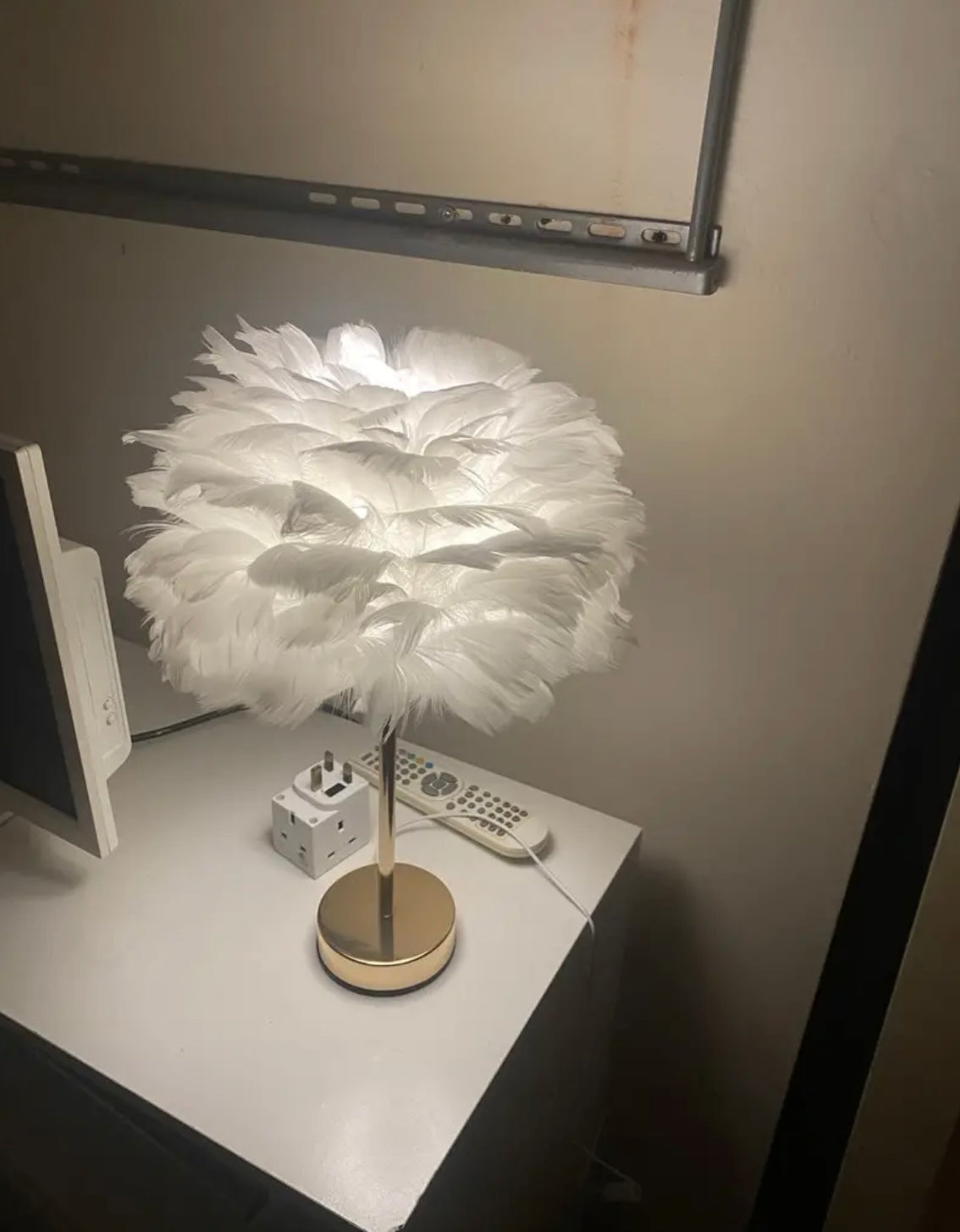 Feather Table Lamp