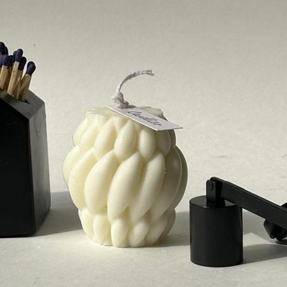 Twirl Raindrop Candle