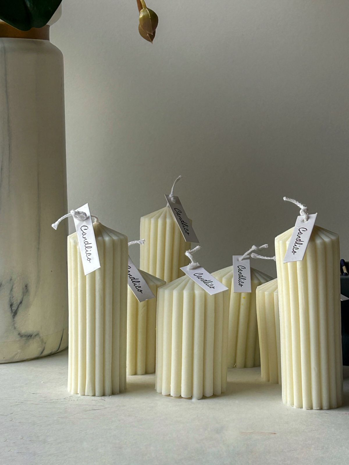 Clio Ribbed Candle